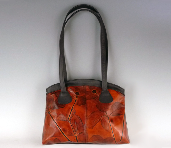 Leaf Leather Curve Top Bag